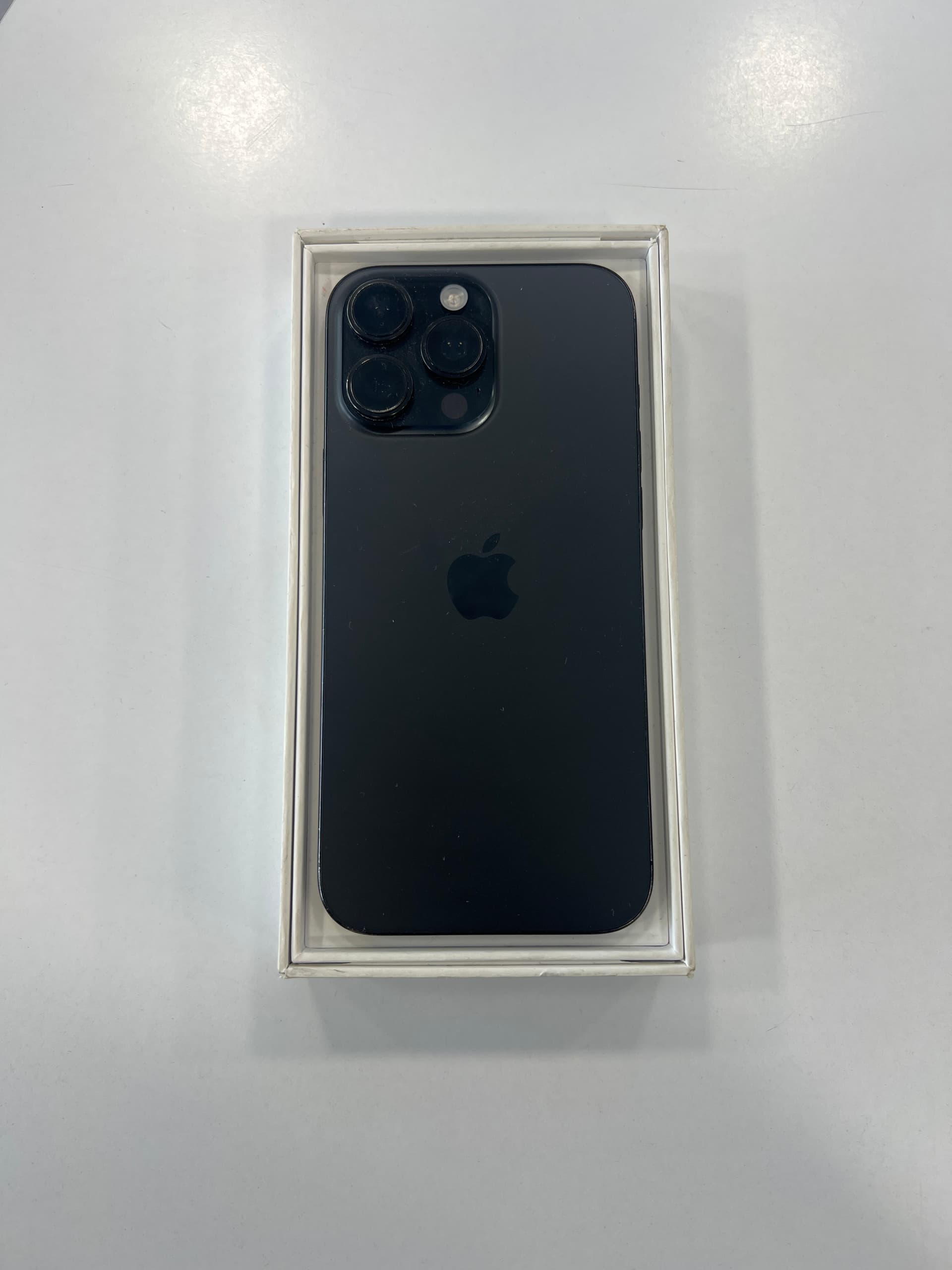 İkinci el Apple İPhone 16 pro max 256 GB Siyah - Fotoğraf 1